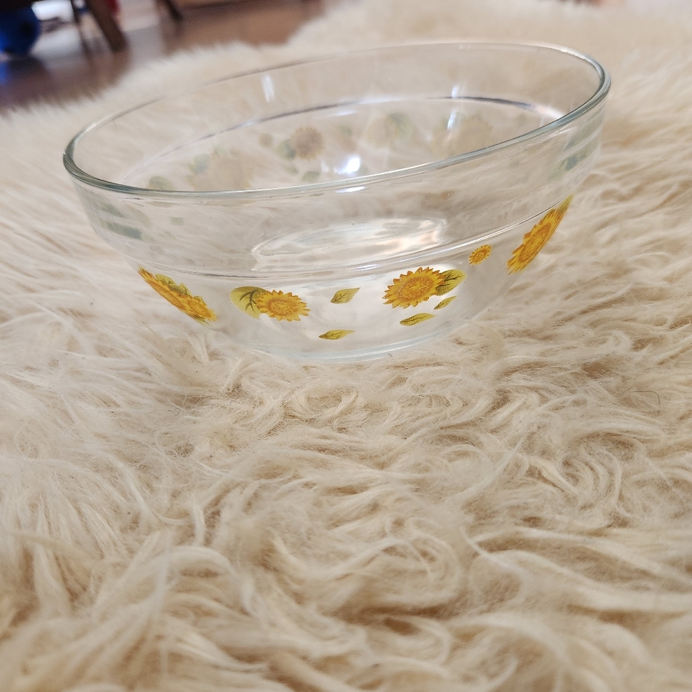 Vintage Glass Bowl with Sunflower Design